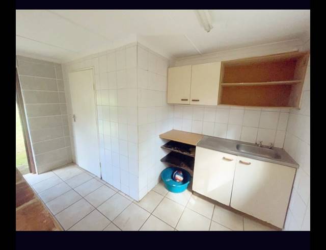 4 BEDROOM HOUSE FOR SALE IN WEMBLEY